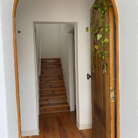 Travelers House * Setúbal