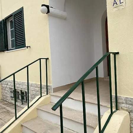 Travelers House Σετούμπαλ