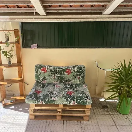 Travelers House * Setúbal