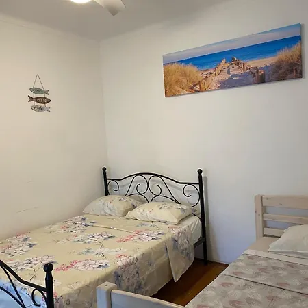 Travelers House * Setúbal