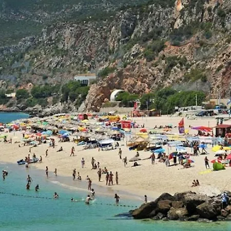 Kwatera prywatna Travelers House Setúbal