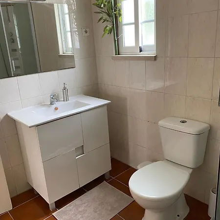 Travelers House Homestay Setubal