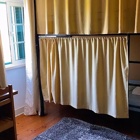 Travelers House * Setubal